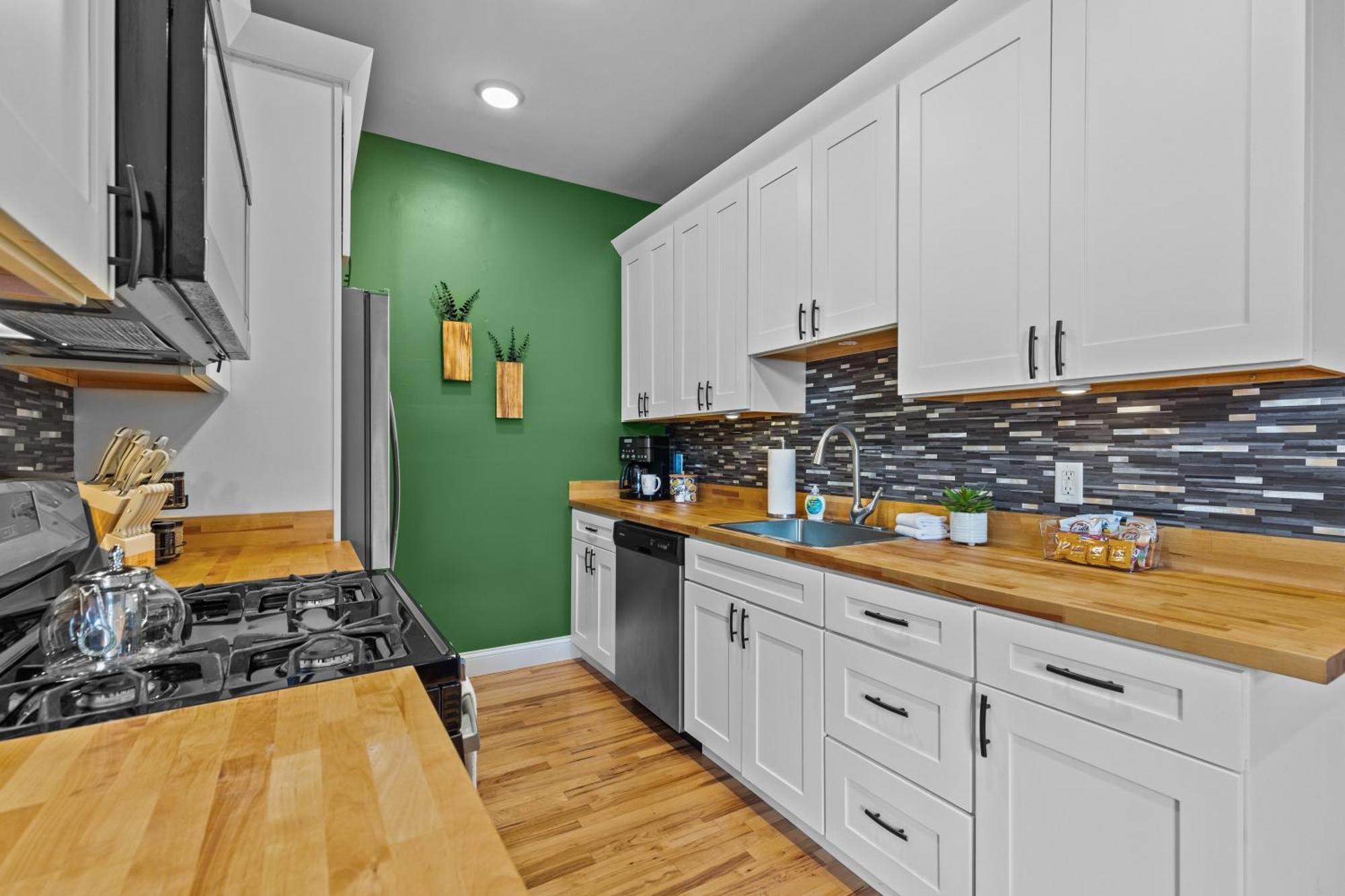 Tower Grove West End Whimsy | Jz Vacation Rentals מראה חיצוני תמונה