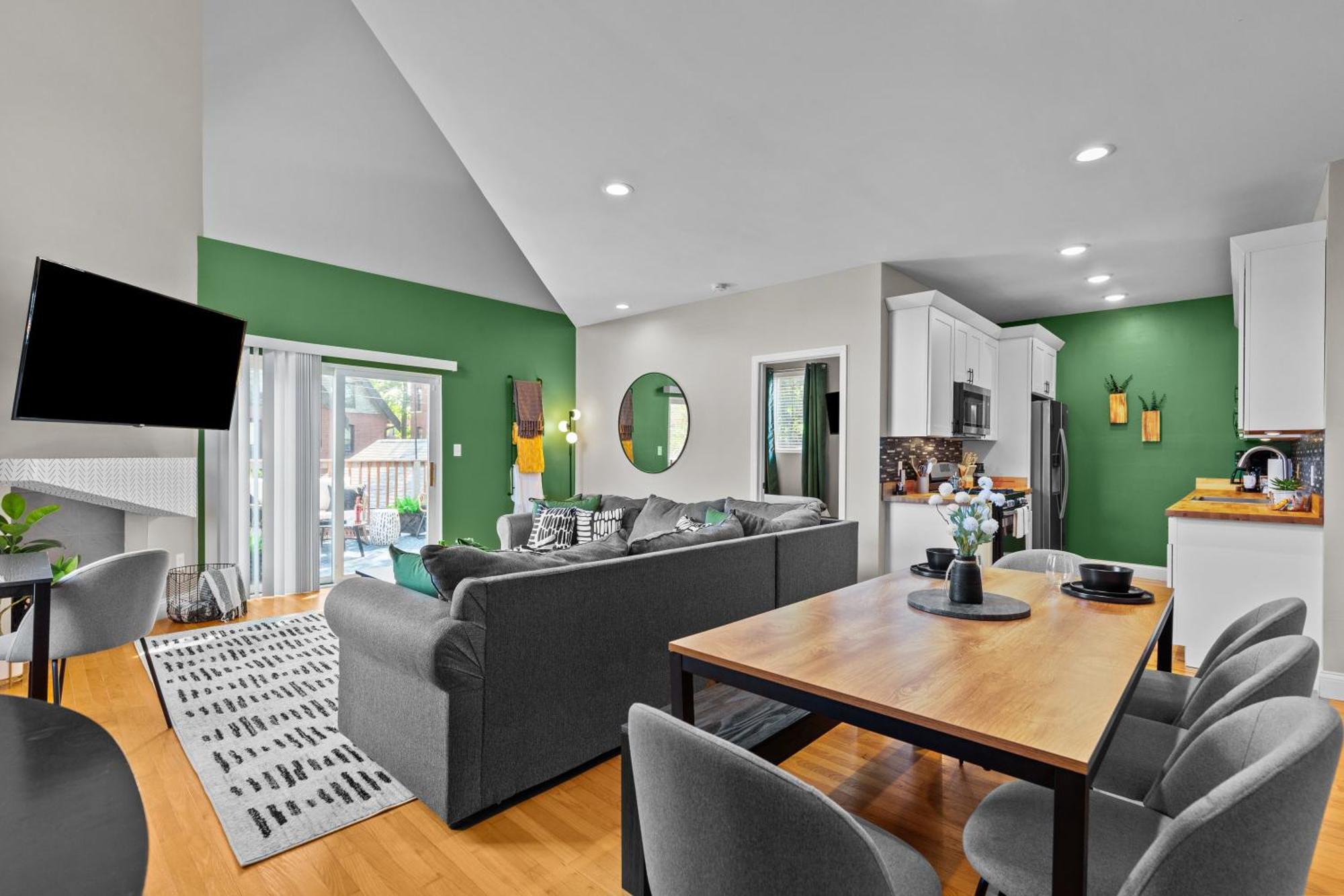 Tower Grove West End Whimsy | Jz Vacation Rentals מראה חיצוני תמונה